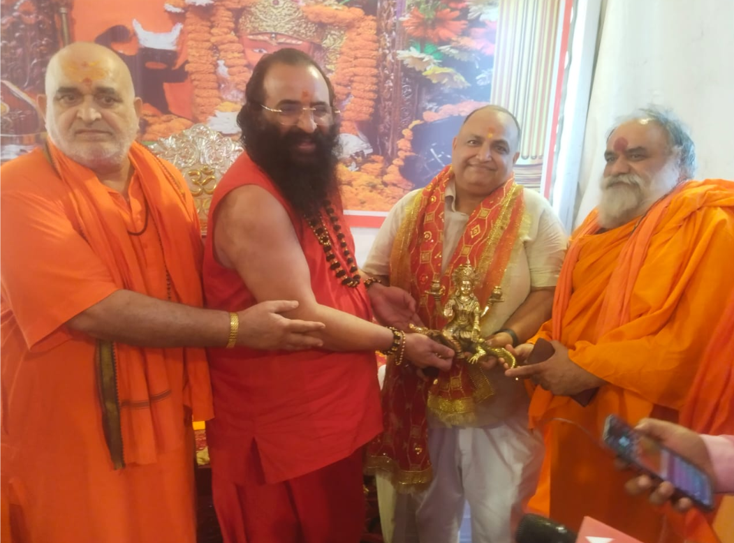 सावन भगवान शिव की कृपा प्राप्त करने का सबसे उत्तम अवसर माना गया है:महंत श्री रवींद्र पुरी जी महाराज