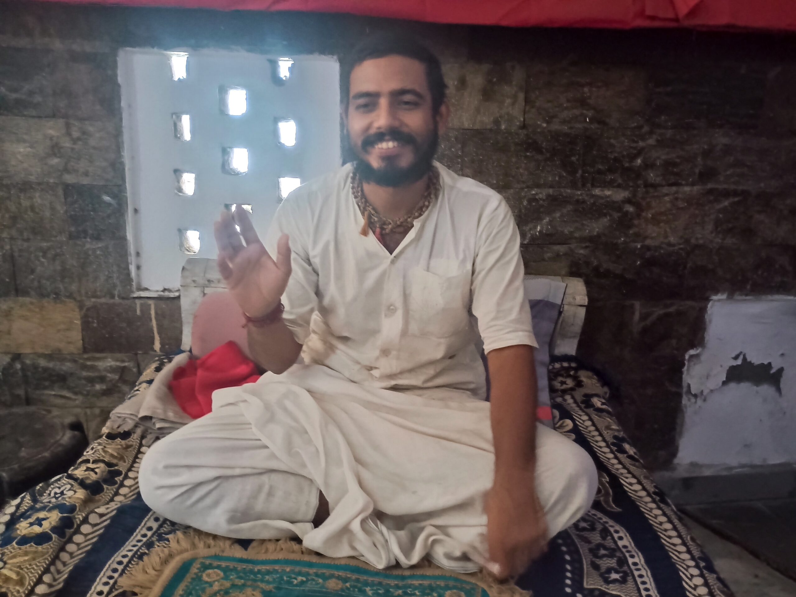श्रावण शिवरात्रि भगवान शिव पर जलाभिषेक करने और श्रद्धा अर्पित करने के लिए सबसे पवित्र दिन होता है:श्री महंत हरिदास जी महाराज